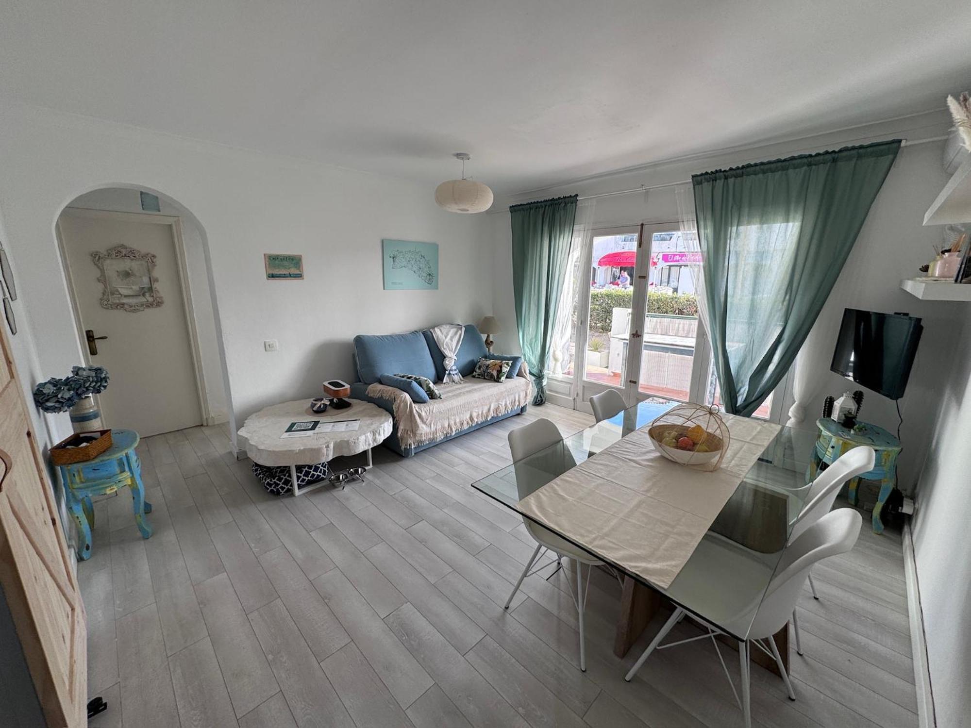 En Cala En Porter, Menorca. Apartment